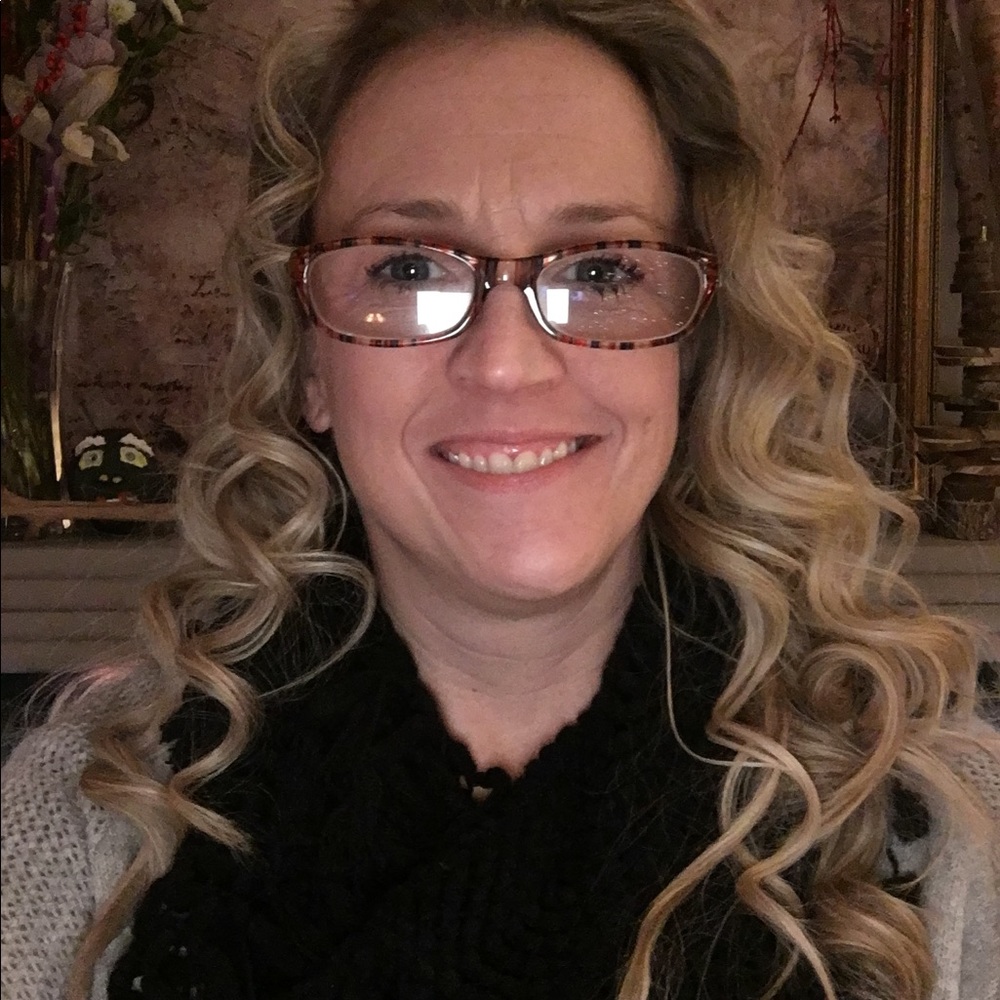Meet your Posher, Amy